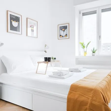 Easylife - - Papiniano 43 - Navigli *