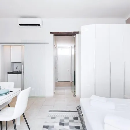 Easylife - Comfy Flat A Few Steps From Navigli Apartment