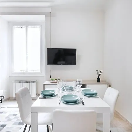 Easylife - Comfy Flat A Few Steps From Navigli * Milan