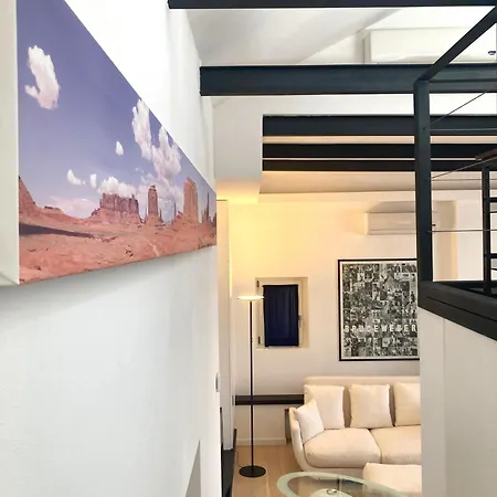 Cozy And Bright Flat In Isola *