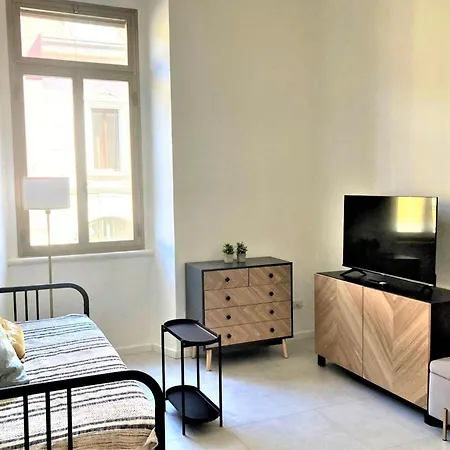 Apartment Contemporary - Ornato 13