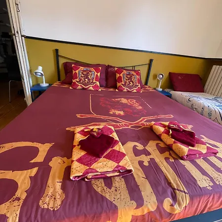 Harry Potter House - 10 Min To *