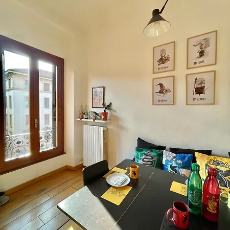 Harry Potter House - 10 Min To *