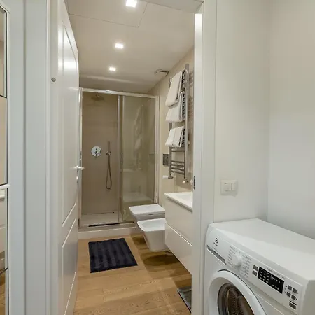 Porta Venezia New Luxury - Wifi Full Equiped Apartment Milan