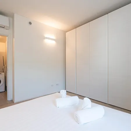 Daire Elegante Bilocale Isola A - Mirable Pm *