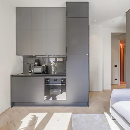 Luxury Nel Cuore Di *