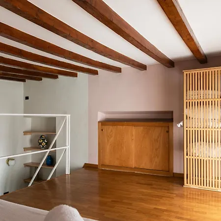 Youhosty - Confalonieri 21