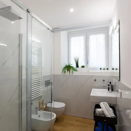 Govone Fashion House * 밀라노