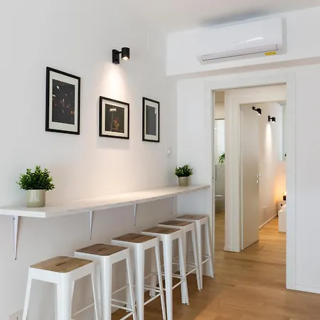 Govone Fashion House