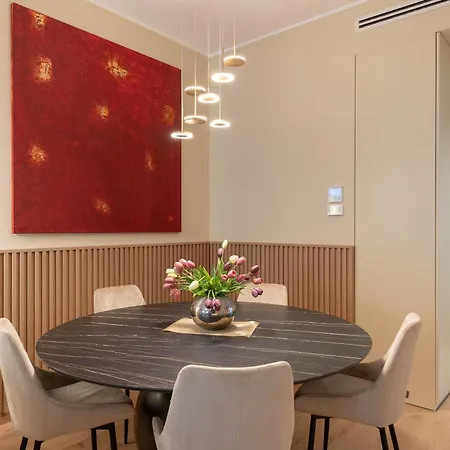 Heart Duomo Missori Milano