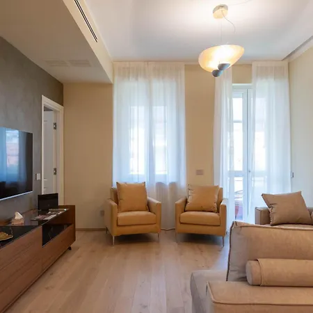 Heart Duomo Missori Milano