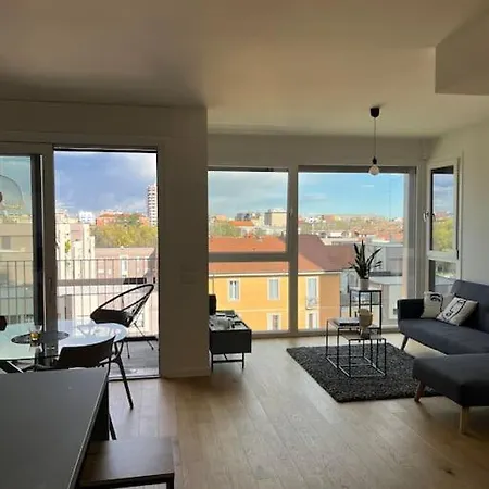 Your Private Skyview *