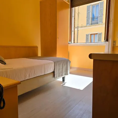 Hotel Mokinba Sant'ambroeus Milan