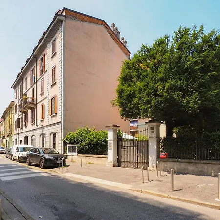 Primopiano - Brusuglio Apartment