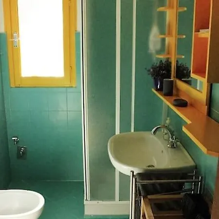 Cozy Close To Navigli District Apartment Milan