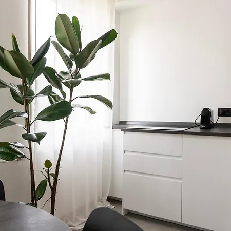 Youhosty- Terragni 31 Daire Milano