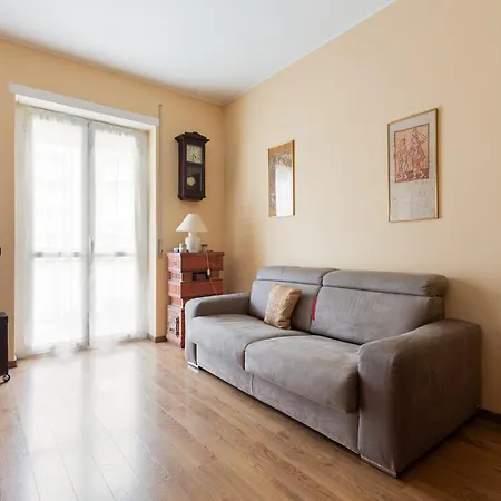 Bande Nere M1 Comfy With Balcony *