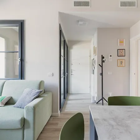 Apartment Superior With Veranda And Shared Swimming Pool *