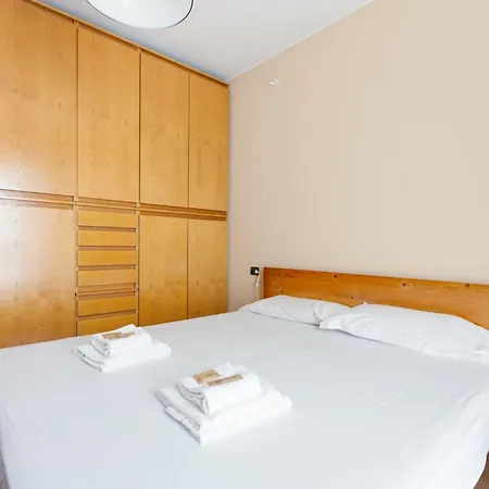 Bande Nere M1 Comfy With Balcony *