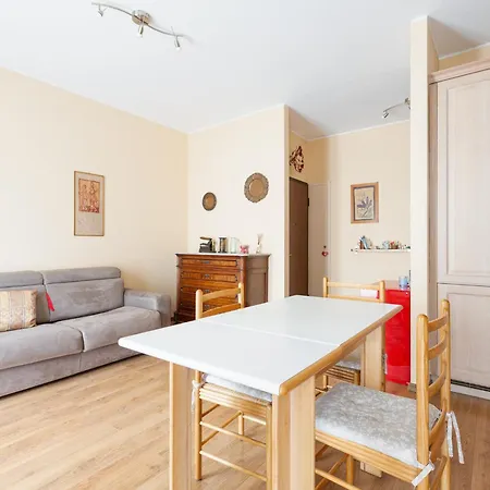Bande Nere M1 Comfy With Balcony Apartment