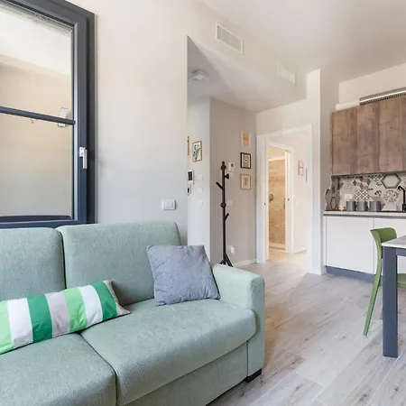 Apartment Superior With Veranda And Shared Swimming Pool