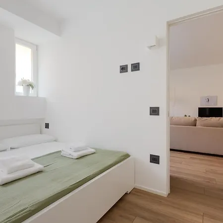 Guesthost - Affori Centro M3 Lovely