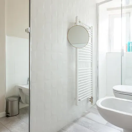 Appartement Stylish Studio, Skyline View, Modern Amenities Milaan