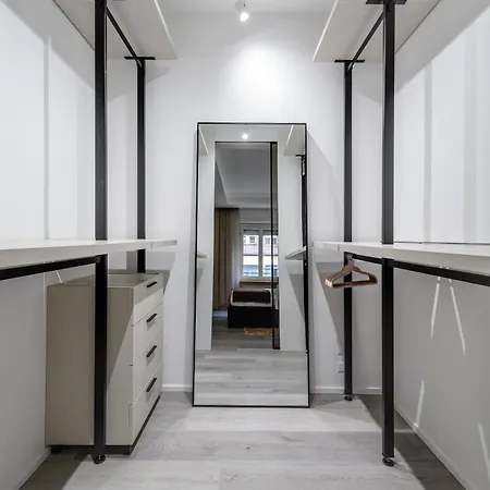 San Babila Luxury Apartment Milan