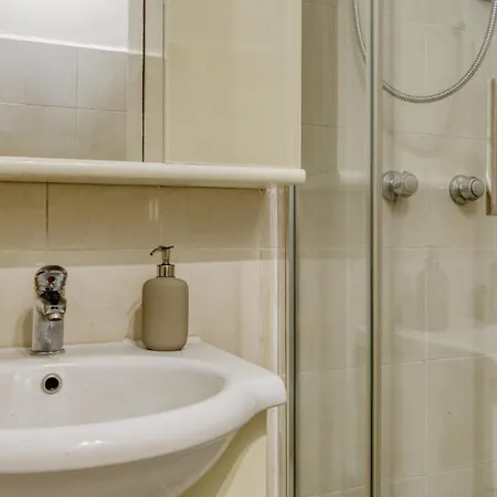 Ideal Rent - Viale Sarca 198 アパート
