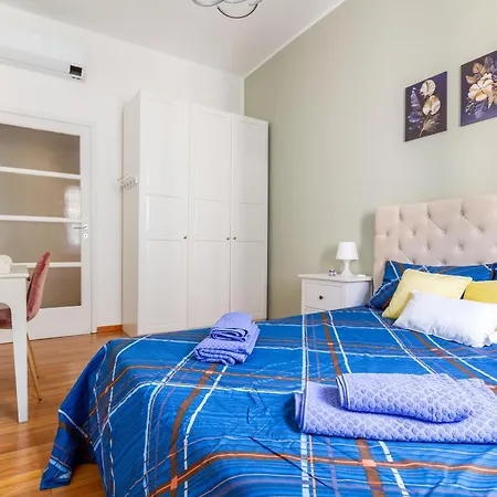 Marghera 10 The Milanese Experience Апартаменты