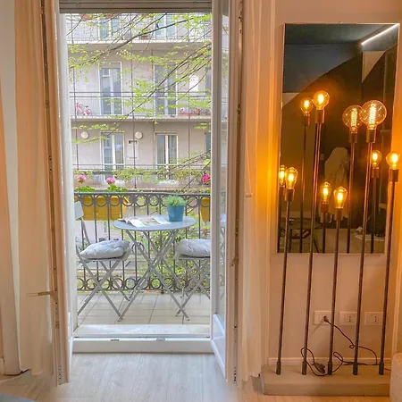 Santorsola 5 - Modern Duomo 아파트