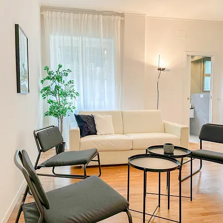 Ranzoni 21 - 15 Min Dal Duomo Apartman *