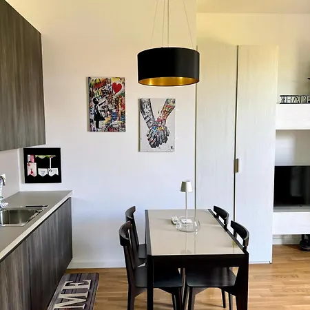 Casa Varesina 아파트 *