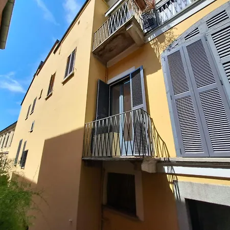 Апартаменты Milaion By Quokka 360- 10 Minutes From Duomo Of *