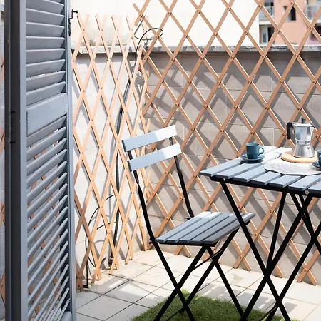 شقة The Rent - Beautiful With Balcony In Porta Romana *