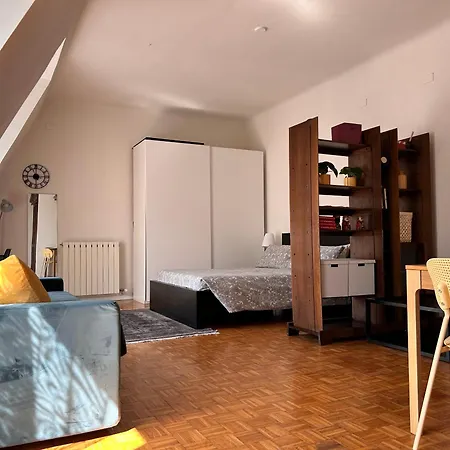 Apartment Easy Isola, For An Easy
