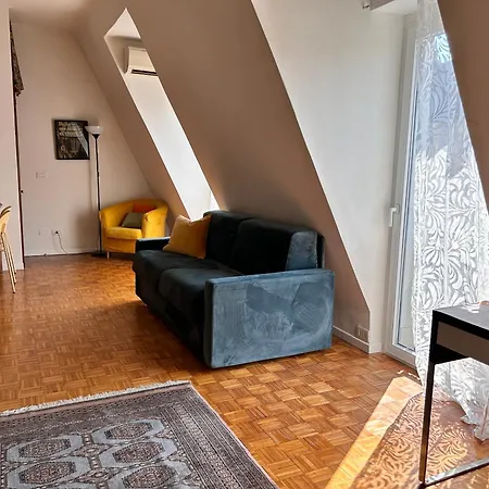 Apartment Easy Isola, For An Easy *