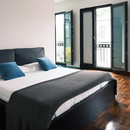 Comecasa Glamourous Porta Romana アパート