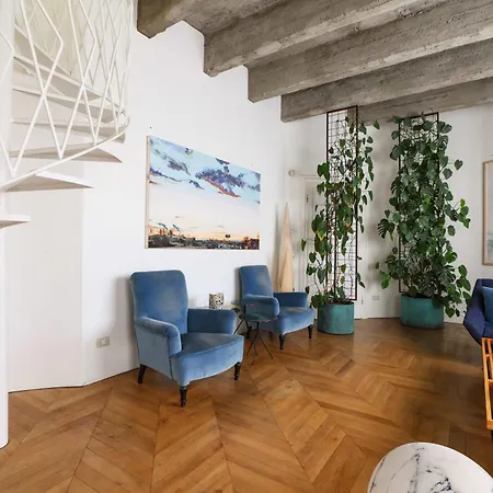 Apartment Luxury Penthouse With Rooftop Terrace