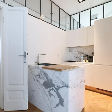 Luxury Penthouse With Rooftop Terrace アパート *