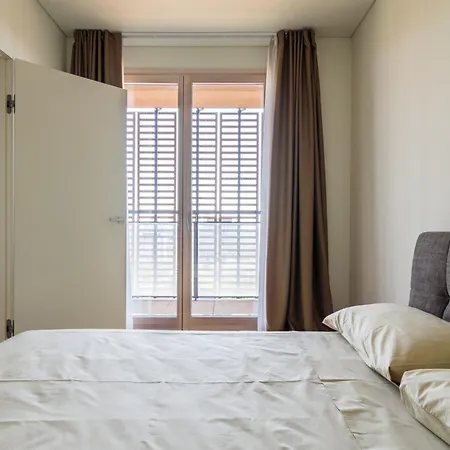 Luxury Flat With Pool Gym Spa Parking - Unit9b * Milan
