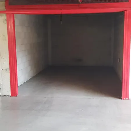 Luxury Flat With Pool Gym Spa Parking - Unit9b