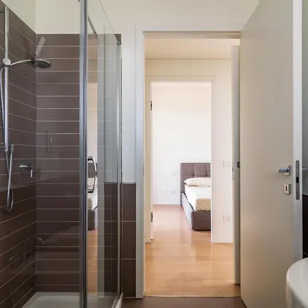 Luxury Flat With Pool Gym Spa Parking - Unit9b Milan