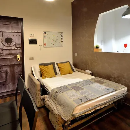 Apartment Deluxe Stile Industrial Centro Milano, Potente Wi-fi, 3 Linee Metropolitane- Collegato Direttamente Con Aeroporto Di Malpensa E Rho Fiera In 10 Minuti Milan