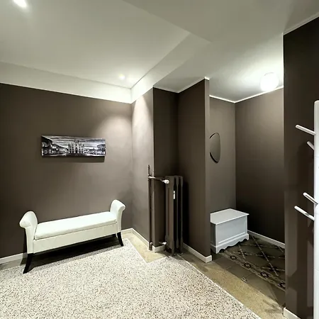 In Historic Building- Porta Venezia *