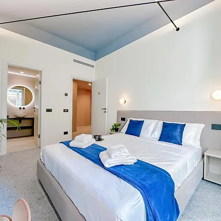 Porta Venezia - Luxy - 6 *