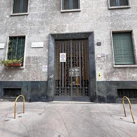 Atelier Grandi Apartment Milan