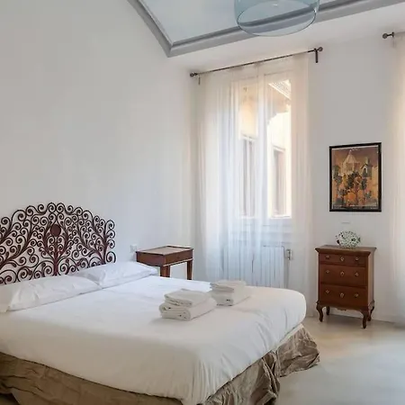 Petrarca, 16 - Nel Cuore Di Apartment *