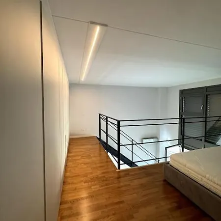 Loft Super Luminoso 公寓