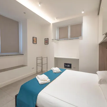 Xenia - Elegant Three-room In Moscova Area Daire